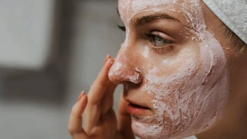 DIY: Create Your Own Face Rejuvenating Mask at Home