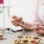 A woman is going to perform the best way to sell jewelry